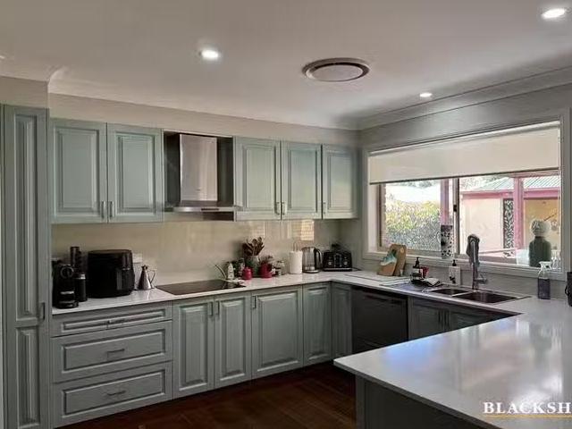 New 8 France Place, Long Beach, NSW 2536