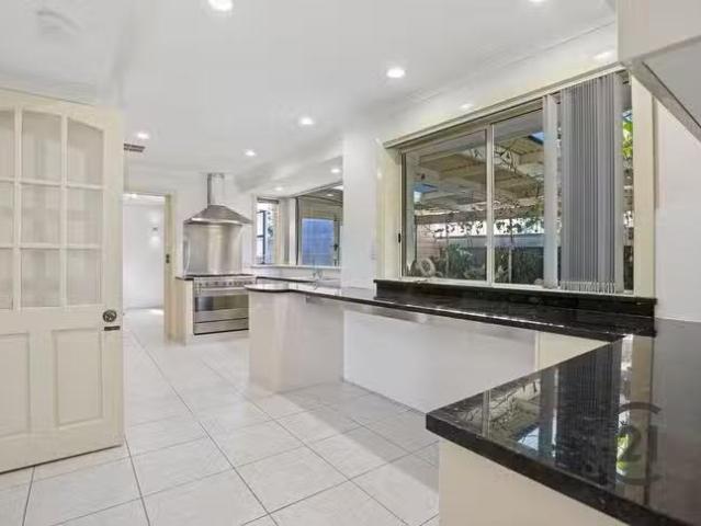 Rental! 8 Hayes Court, West Lakes, SA 5021