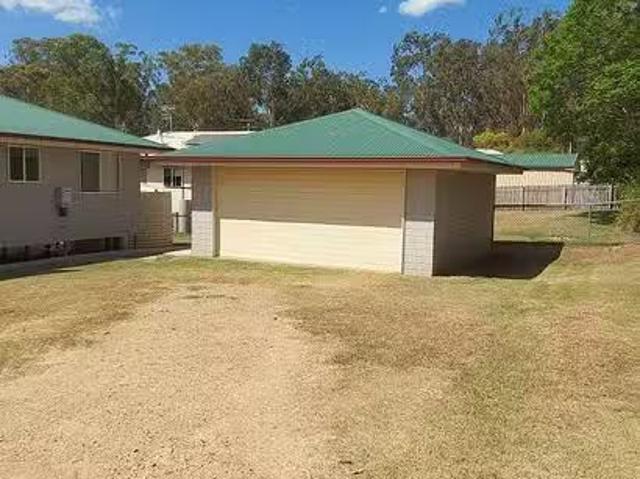 Nice 8 Short Street, Wondai, QLD 4606
