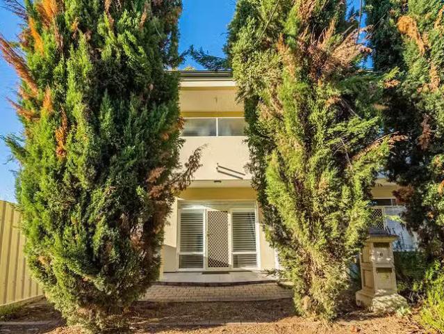 Charming 8 St Johns Lane, Felixstow, SA 5070