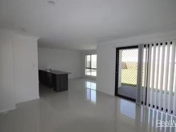 Nice 8 Tarcoola Street, Wyreema, QLD 4352
