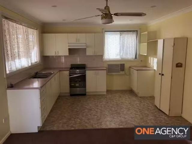 Just in! 8A Clingan Avenue, LURNEA House for rent Listed by O.