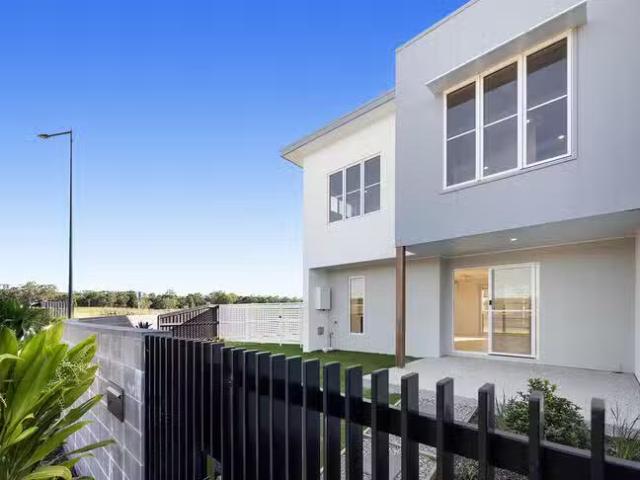 Cozy 94 Vantage Way, Palmview, QLD 4553