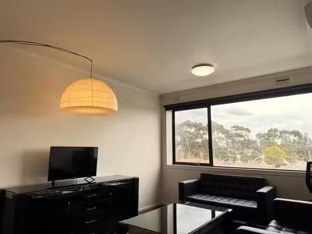 Cheap 9/653 Park Street, Brunswick, VIC 3056