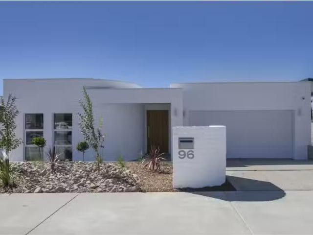 Just in! 96 Robin Boyd Crescent, Taylor House for rent Listed.