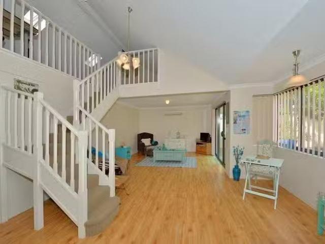 Rental! 9/8 14 Moat Street, Mandurah, WA 6210