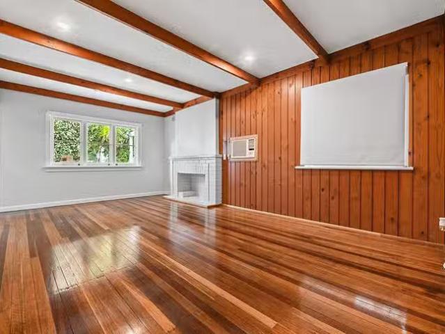 Charming 994 Forest Road, Lugarno, NSW 2210