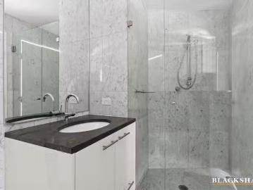 Just in! 9/110 Giles Street, Kingston, ACT 2604