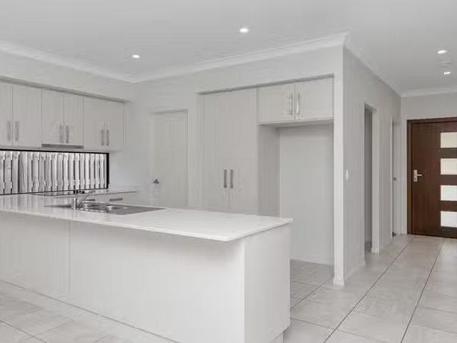 Cozy 91 Sunhaven Boulevard, Burdell, QLD 4818