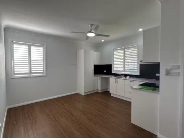 Just in! 92 Rowan Street, MANILLA House for rent Listed by Li.