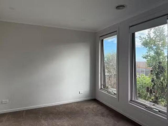Rental! 9 Elsa Terrace, San Remo, VIC 3925