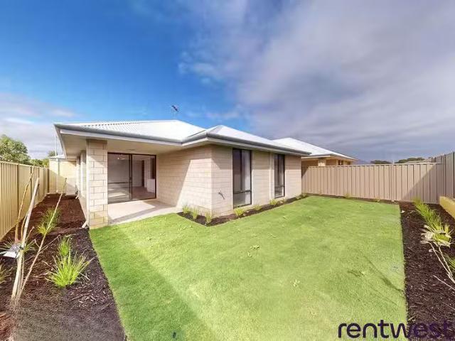 Charming 9 Ontario Parkway, Yanchep, WA 6035