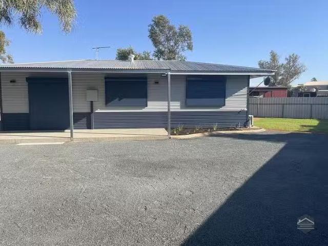 Cozy 9 Lawson Street, South Hedland, WA 6722