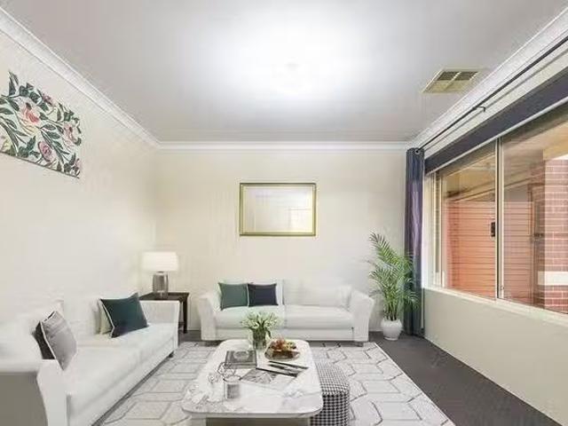 Charming 9 Starboard Road, Yanchep, WA 6035