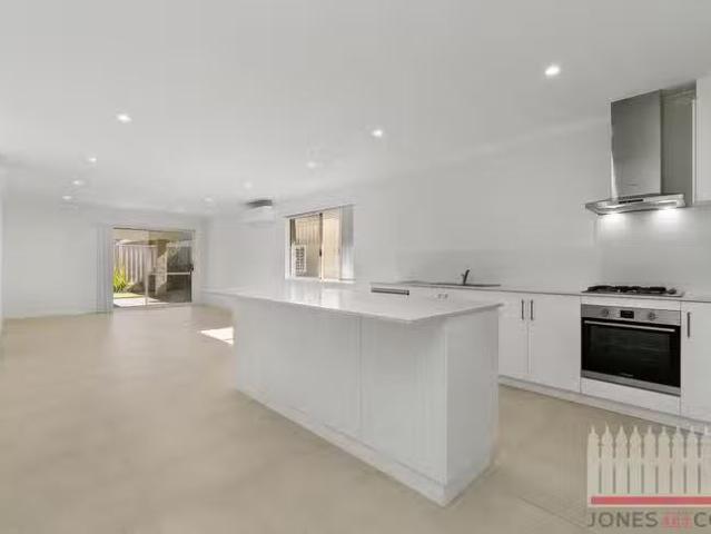 For Rent! 9 Vigilant Street, Two Rocks, WA 6037