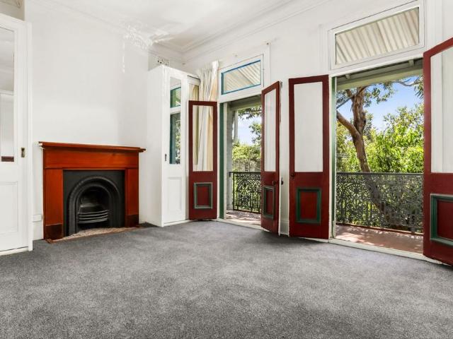 Just listed and available for lease! Home in the heart of Rozelle!