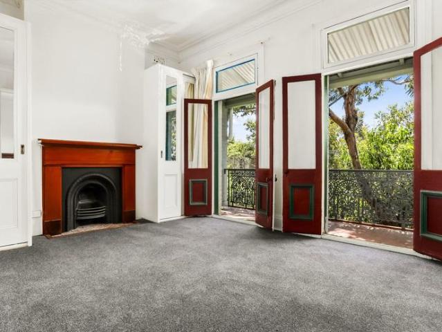 Just listed and available for lease! Home in the heart of Rozelle!