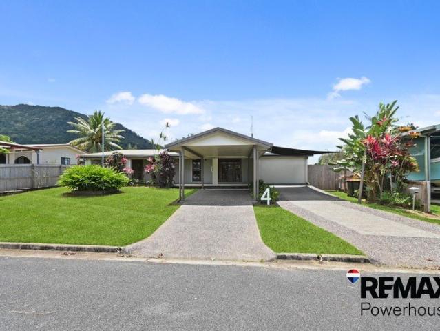 Just Listed Room to Gather in Mooroobool