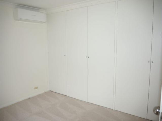 Just refreshed 2 BR Townhouse