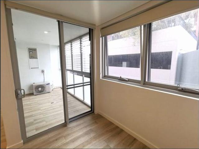Just steps to Westfield Burwood Luxury 2 bedroom 2 bathrooms Apartment in Burwood only $1050 per week!