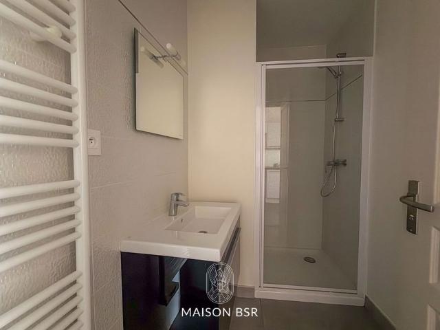 Justine, appartement T1 Place du Port Communeau