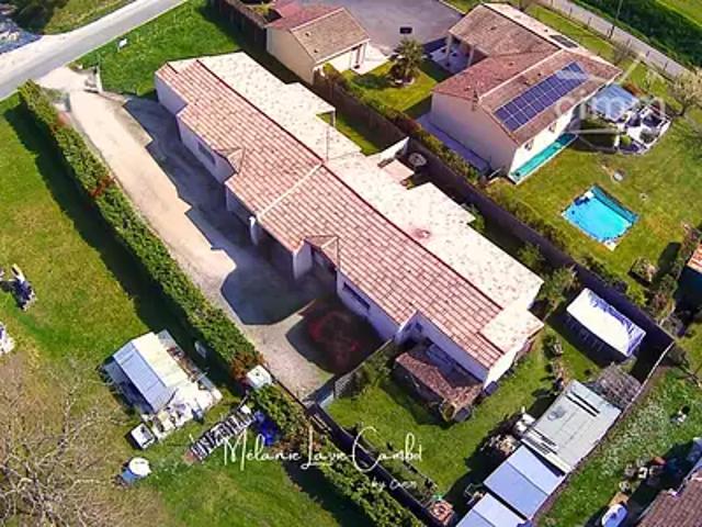 Jussas 17130 Achat / Vente maison 8 pièces t8