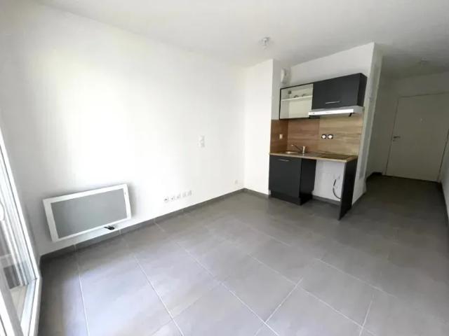 Juvignac Appartement 1 pièce 18.8 m²