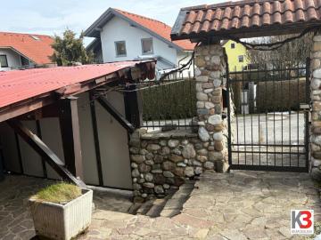 K3 Grosses, elegantes Einfamilienhaus
