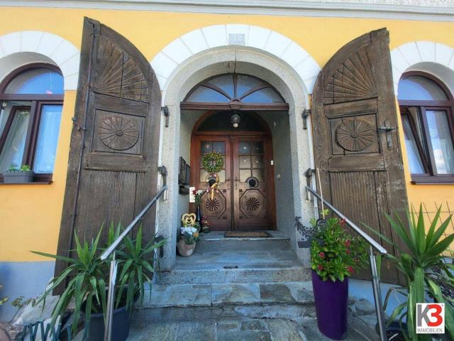 K3 Großzügige Villa mit 2 Wohneinheiten, Garten & Garage in Taiskirchen – Top Lage!