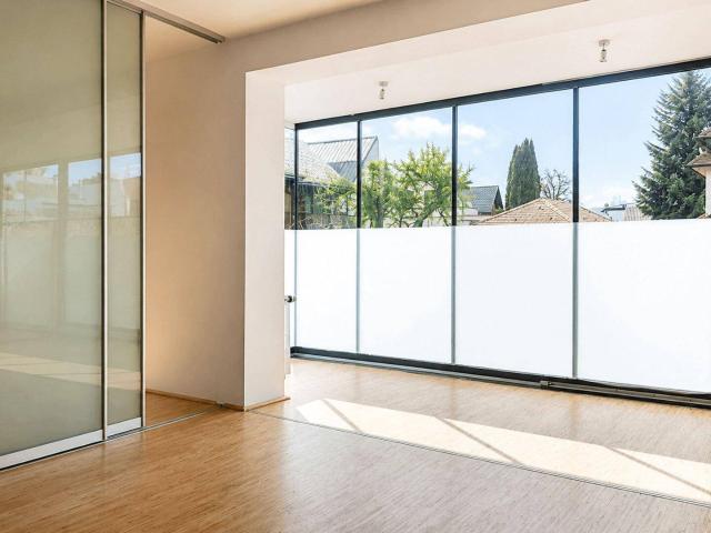 K3 Lage, Lage, Lage helle Designerwohnung in der Josefiau