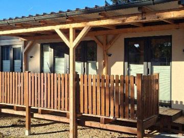 K3 MODUL HAUS IN GEHOBENER BAUWEISE: Wohnfläche 41 m2, 2 Zimmer, große Terrasse und Carport. Ferienregion Klopeinersee