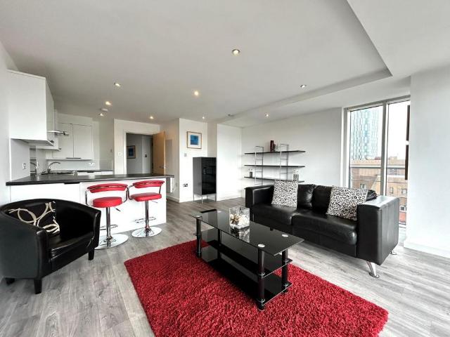 K2, Albion Street, Leeds City Centre 2 bed apartment to rent £1,695 pcm £391 pw