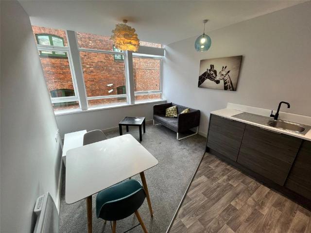 K2 Apartments North, 70 Bond Street. 1 bed flat to rent £700 pcm £162 pw