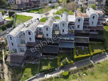 K2 Pera İstanbul Bahçeşehir'de 6+2 380m2 4 Katlı Villa