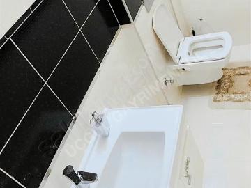 Kınıklı Da 6+1 Satılık 3 Katlı Triblex Villa