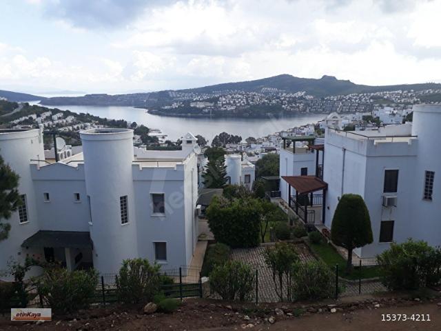 K O D: 3027 BODRUM HÜRP GÜNDOĞAN 30 AĞUSTOS13 EYLÜL TATİL SİT.1+1 3.SON KAT SATILIK DEVREMÜLK