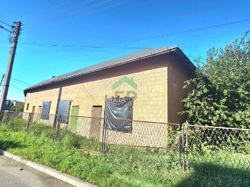 Lokal użytkowy 360 m2 z dużym potencjałem w Kłobucku