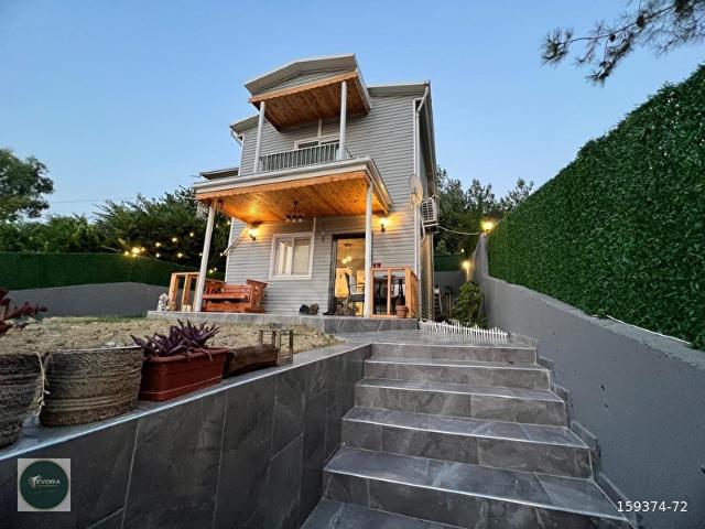 Kış Bahçeli Çelik Villa Depreme Dayanıklı Modern Tasarım