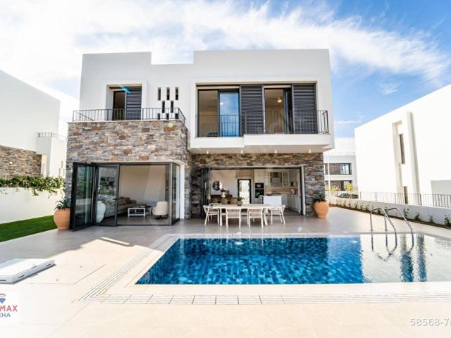 Kıbrıs Alsancak Mediterra Sitesi Satılık Havuzlu Villa