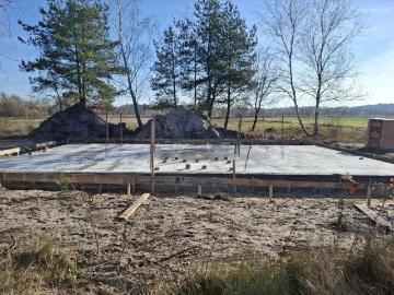 Nowoczesny dom 101,51 m2 z ogrzewaniem podłogowym i oczyszczalnią