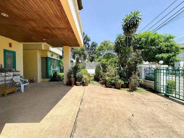 ขายตามสภาพ ทุบราคาด่วน! ถนนเมนติดสาย 1 รีบจบใน 2 เดือน ขายบ้านเดี่ยว บ้านสวนพุทธมณฑล สาย 1 / 3 ห้องนอน #HRP1026