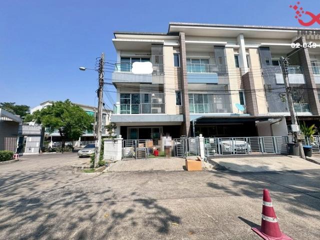 ขายทาวน์โฮม 23ตร.ว 3ชั้น ทาวน์พลัส เอ็กซ์ ลาดพร้าว ประดิษฐ์มนูธรรม ใกล้ทางด่วนรามอินทรา อาจณรงค์