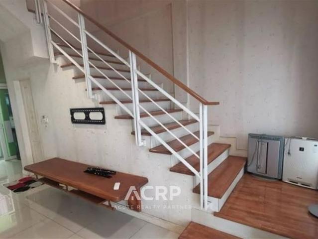 ขายทาวน์โฮม 3 ชั้น บ้านกลางกรุง พระราม 3 Baan Klang Krung Rama 3