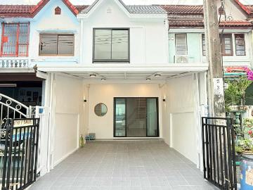 ขายทาวน์เฮาส์ หมู่บ้านจรัญ 4 วิลล่า บางแวก 53 ตกแต่งใหม่ทั้งหลัง ใกล้ MRT