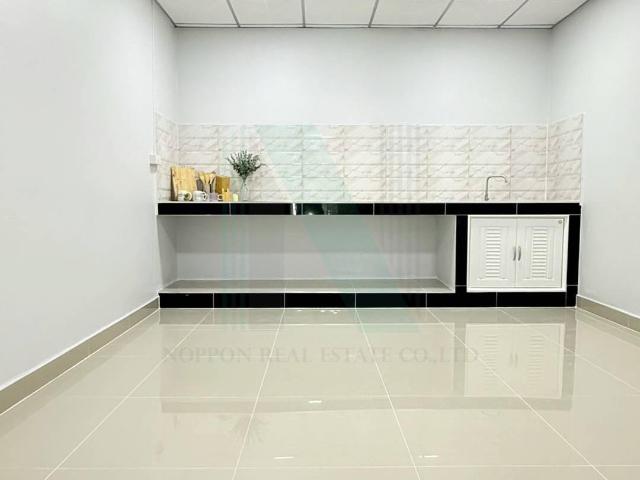 ขายทาวน์เฮาส์ โครงการ บ้านดุลิยานนท์ 2 ชั้น 2 ห้องนอน 2 ห้องน้ำ