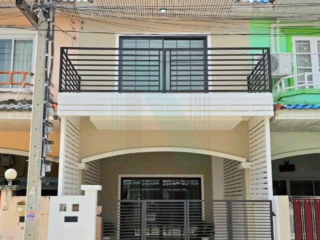 ขายทาวน์เฮาส์ โครงการ บ้านมนวดี 2 ชั้น 4 ห้องนอน 2 ห้องน้ำ