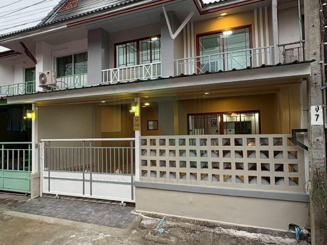 ขายทาวน์เฮาส์ โครงการ บ้านพฤกษา 3 บางบัวทอง 2 ชั้น 3 ห้องนอน 2 ห้องน้ำ