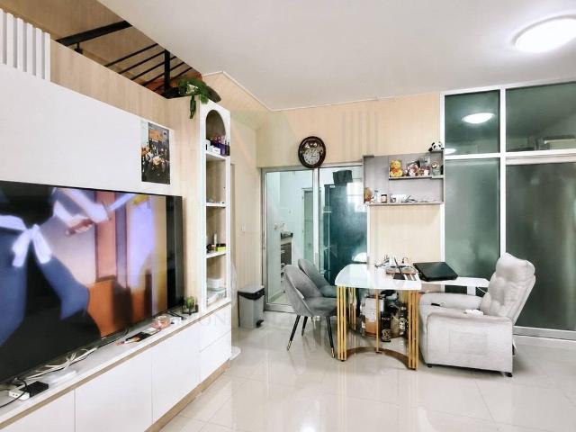 ขายทาวน์เฮาส์ โครงการ วิสต้า ปาร์ค สาทร ปิ่นเกล้า 2 ชั้น 2 ห้องนอน 2 ห้องน้ำ