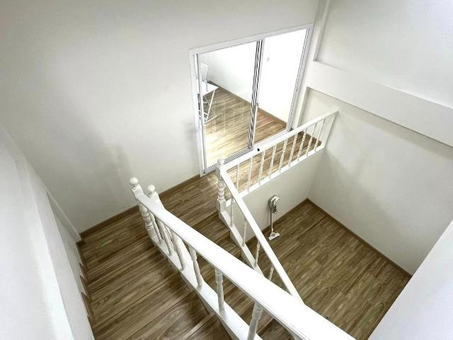 ขายทาวน์เฮ้าส์ ใกล้สนามบิน รีโนเวทใหม่ทั้งหลัง SW001489
