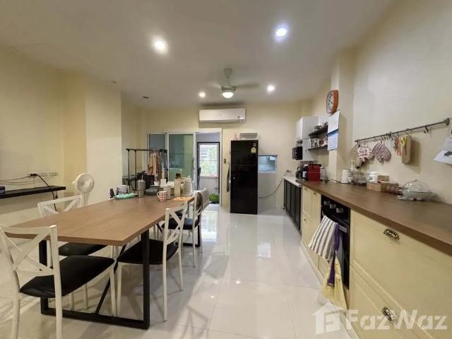 ขาย ทาวน์เฮ้าส์ 3 ห้องนอน ใน ตลาดใหญ่, ภูเก็ต 5716
